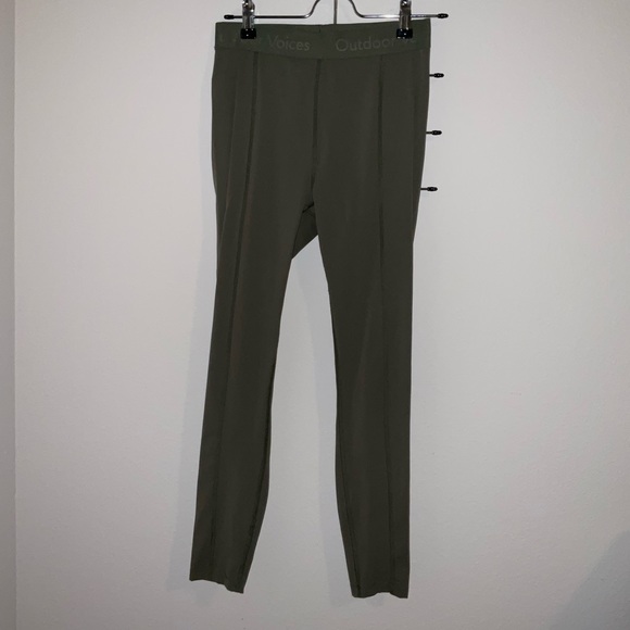 OUTDOOR VOICES SuperForm™ Bloom 7/8 Legging size SMALL - Picture 2 of 6